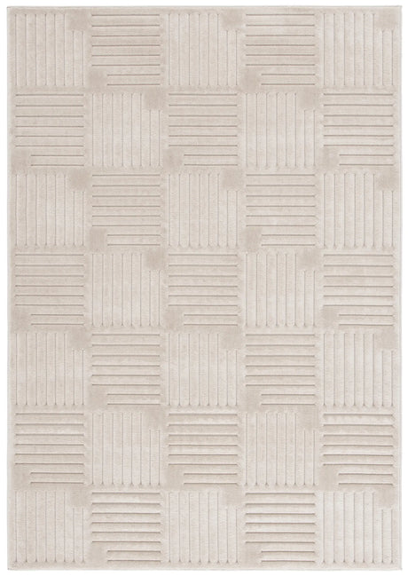 Safavieh Selena 4'-0" x 6'-0" Rug in Beige