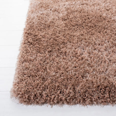 Safavieh Shag 4'-0" x 6'-0" Rug in Dark Beig