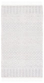 Safavieh Casablanca 4'-0" x 6'-0" Rug in Grey / Ivory
