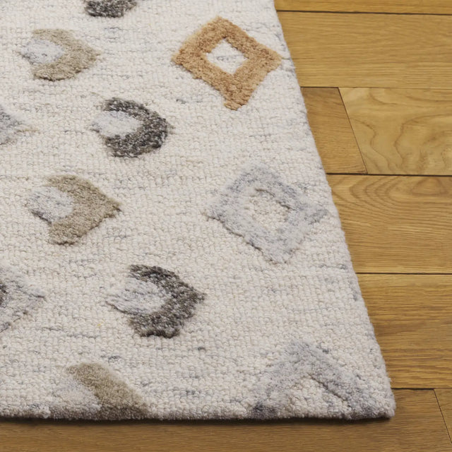 Safavieh Casablanca Shag 4'-0" x 6'-0" Rug in Ivory / Rust