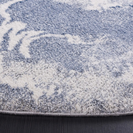 Safavieh Cyrus Shag 6'-7" x 6'-7" Rug in Ivory / Blue