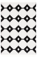 Safavieh Marrakesh 4'-0" x 6'-0" Rug in Ivory / Anthracite
