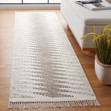 Safavieh Kilim 2'-3" x 9'-0" Rug in Grey / Ivory