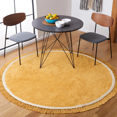 Safavieh Easy Care 6'-0" x 6'-0" Rug in Yellow / Ivory
