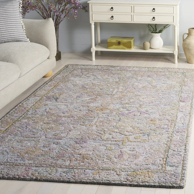 Safavieh Marquee 4'-0" x 6'-0" Rug in Green / Ivory