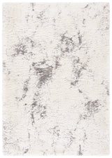 Safavieh Cloud Shag 4'-0" x 6'-0" Rug in Ivory / Grey