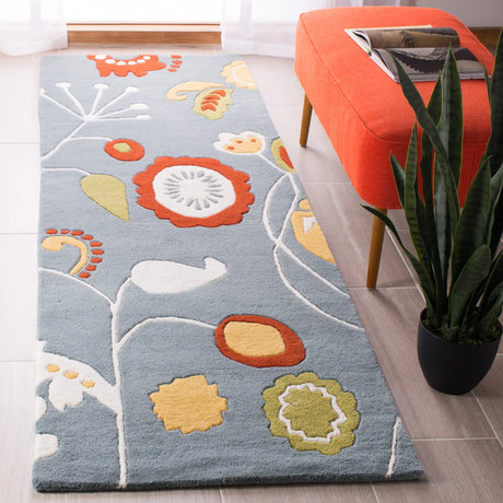 Safavieh Soho 2'-6" x 8'-0" Rug in Light Blue / Multi