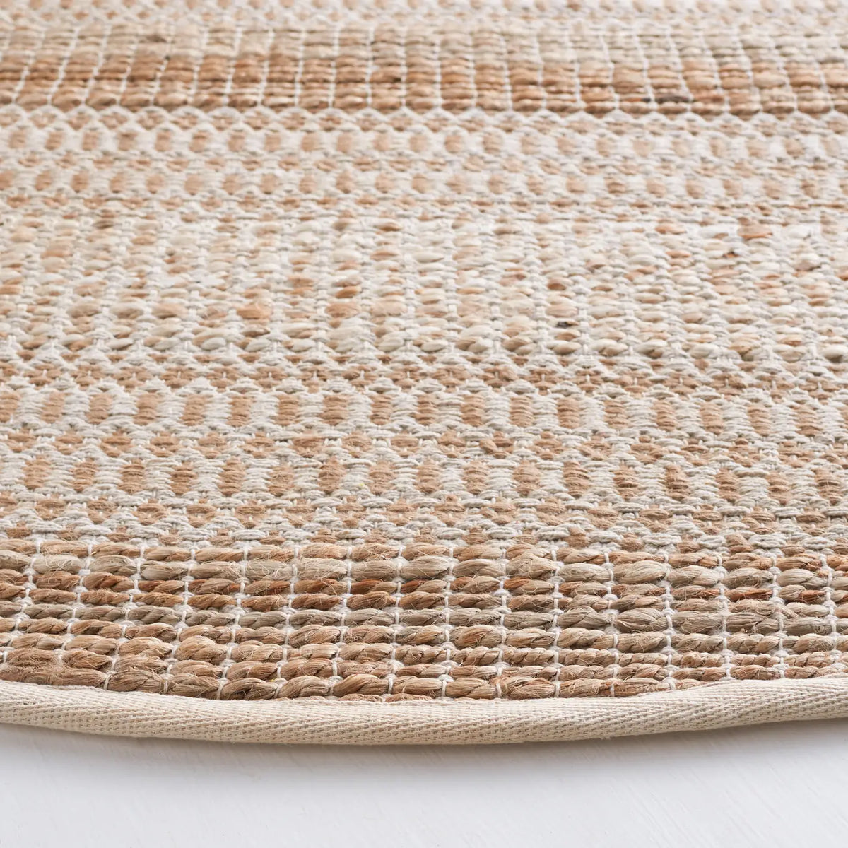 Safavieh Natural Fiber 7'-0" x 7'-0" Rug in Ivory / Natural