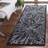 Safavieh Soho 2'-3" x 8'-0" Rug in Black / Ivory