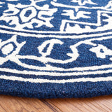 Safavieh Micro-Loop 5'-0" x 5'-0" Rug in Navy / Ivory