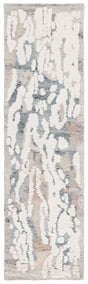 Safavieh Casablanca 2'-3" x 8'-0" Rug in Beige / Ivory