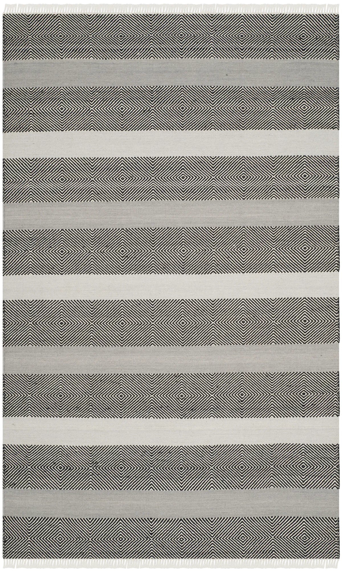 Safavieh Kilim 5'-0" x 8'-0" Rug in Grey / Black
