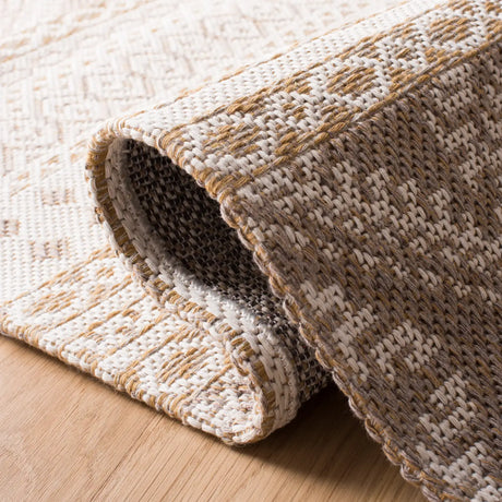 Safavieh Augustine 4'-0" x 6'-0" Rug in Taupe / Cream