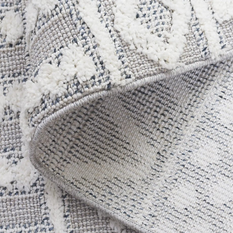 Safavieh Trends 4'-0" x 6'-0" Rug in Grey / Ivory