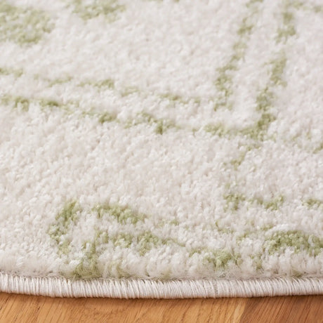Safavieh Tulum 6'-7" x 6'-7" Rug in Ivory / Sage