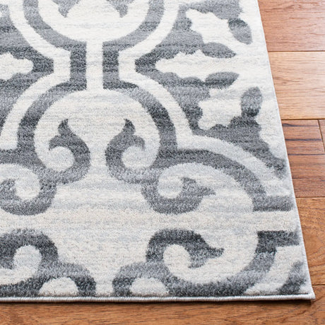 Safavieh Martha Stewart Isabella 4'-0" x 6'-0" Rug in Grey / Ivory