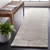 Safavieh Fifth Avenue 2'-3" x 7'-0" Rug in Grey / Ivory