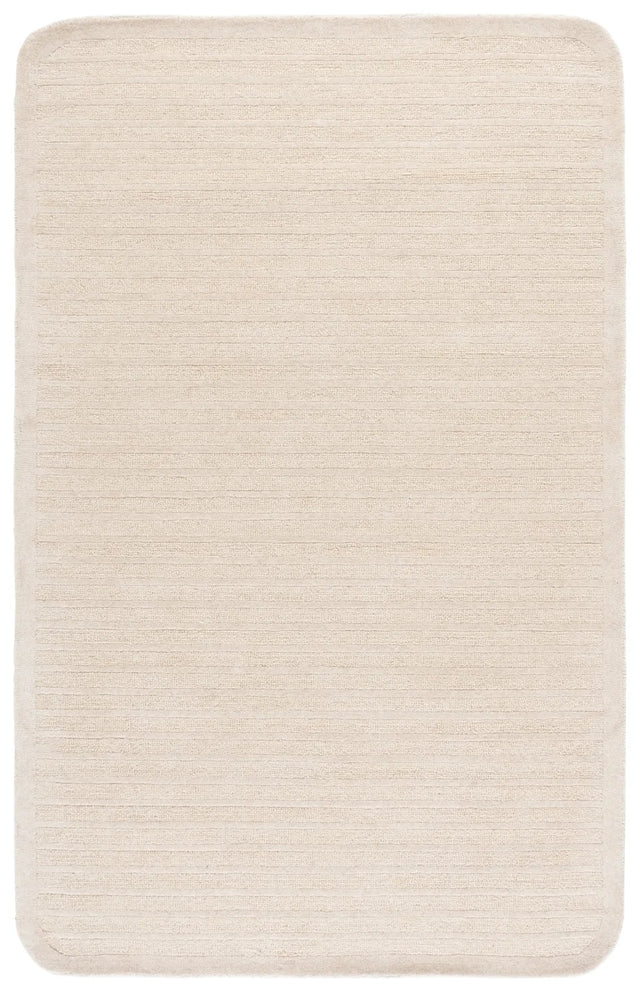Safavieh Ebony 5'-0" x 8'-0" Rug in Beige / Ivory