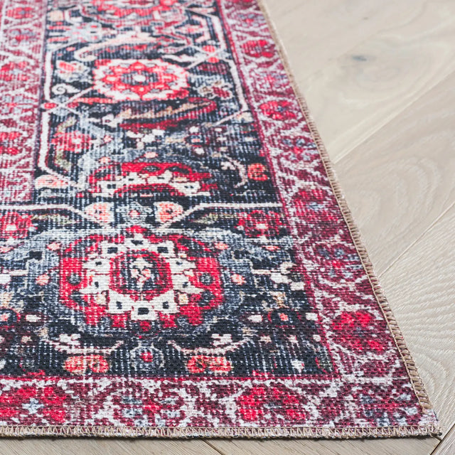 Safavieh Vintage Serapi 600 6'-0" x 9'-0" Rug in Pink / Blue