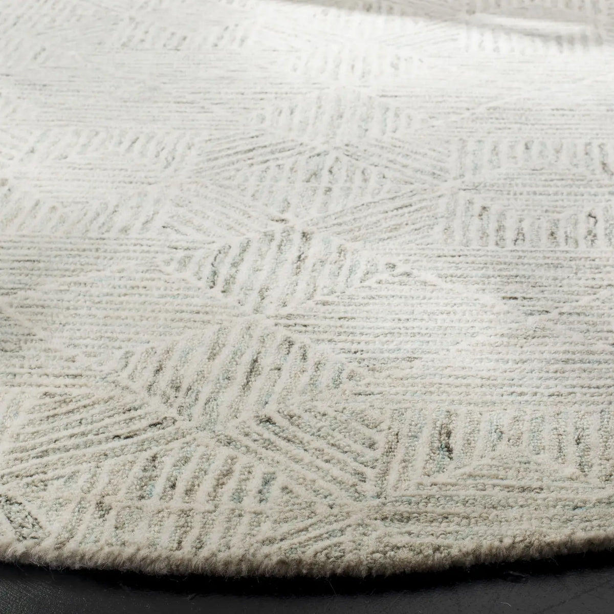 Safavieh Abstract 6'-0" x 6'-0" Rug in Ivory / Light Blue