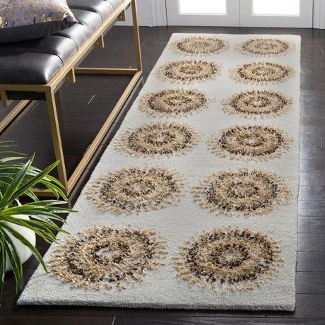 Safavieh Soho 2'-6" x 8'-0" Rug in Light Blue / Multi