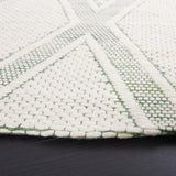 Safavieh Marbella 6'-0" x 6'-0" Rug in Green / Ivory