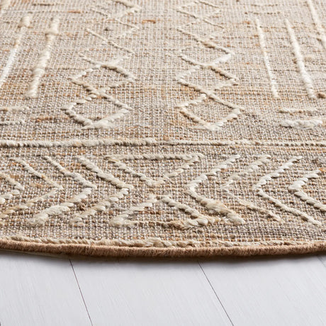 Safavieh Natural Fiber 6'-0" x 6'-0" Rug in Natural / Ivory