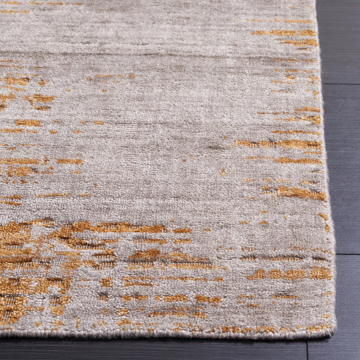 Safavieh Mirage 6'-0" x 9'-0" Rug in Grey / Gold