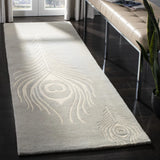 Safavieh Soho 2'-6" x 10'-0" Rug in Grey / Ivory