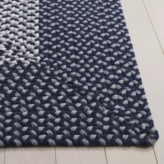 Safavieh Braided 800 4'-0" x 6'-0" Rug in Grey / Blue