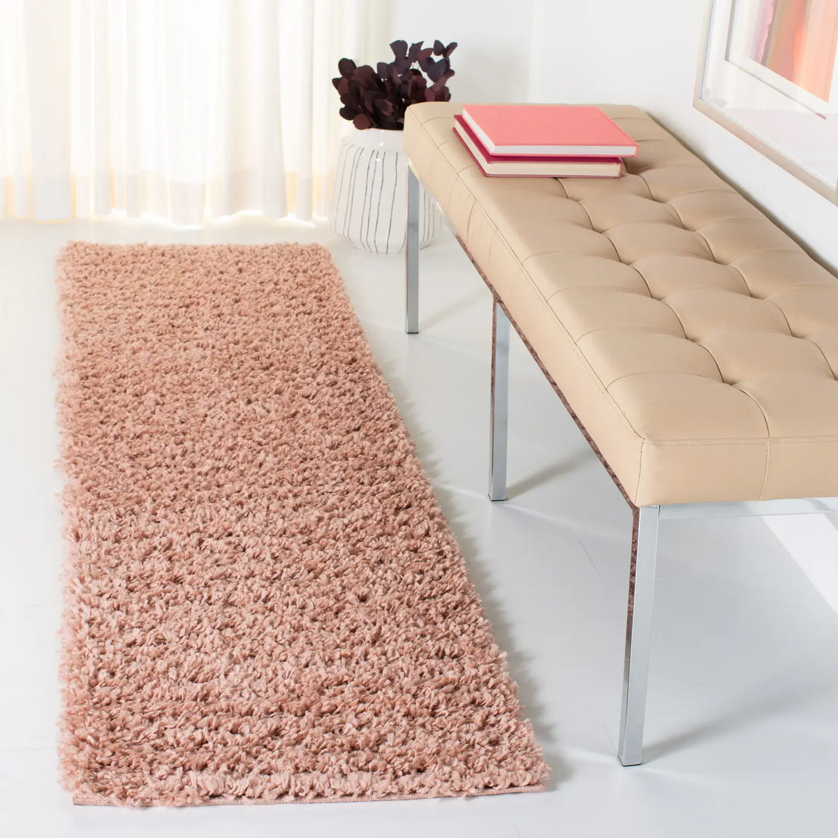 Safavieh August Shag 2'-0" x 7'-0" Rug in Rose