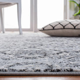 Safavieh Lagoon 4'-5" x 6'-5" Rug in Grey / Ivory