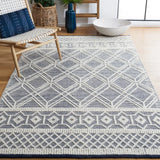 Safavieh Natura 4'-0" x 6'-0" Rug in Ivory / Navy