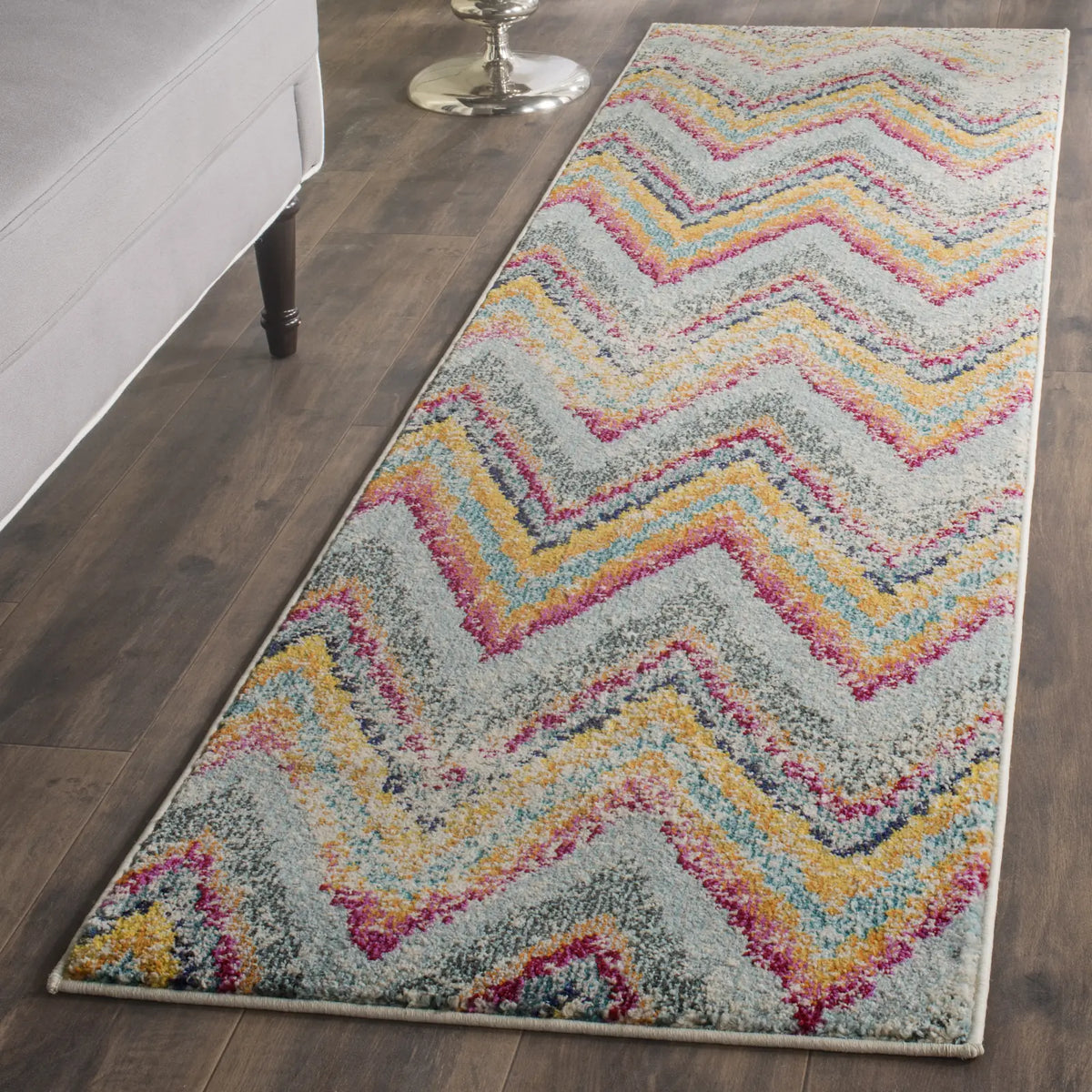 Safavieh Monaco 2'-2" x 8'-0" Rug in Multi