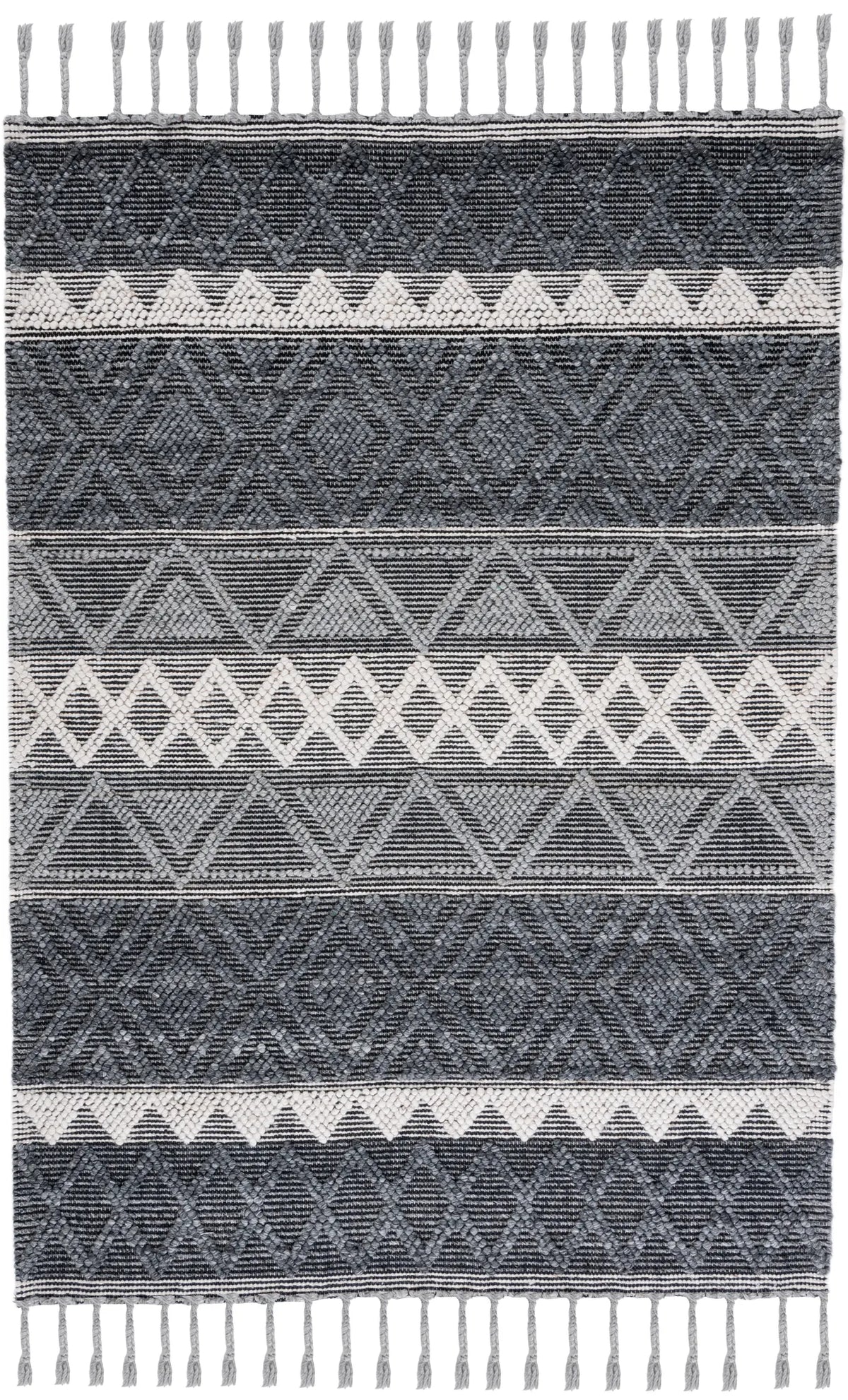 Safavieh Natura 4'-0" x 6'-0" Rug in Charcoal / Ivory