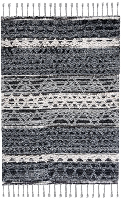 Safavieh Natura 4'-0" x 6'-0" Rug in Charcoal / Ivory