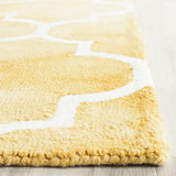 Safavieh Dip Dye 6'-0" x 9'-0" Rug in Gold / Ivory