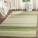 Safavieh Marbella 5'-0" x 8'-0" Rug in Green