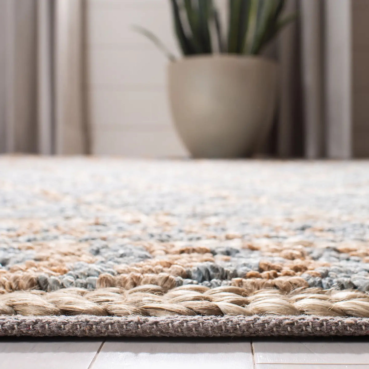 Safavieh Natural Fiber 4'-0" x 6'-0" Rug in Natural / Blue