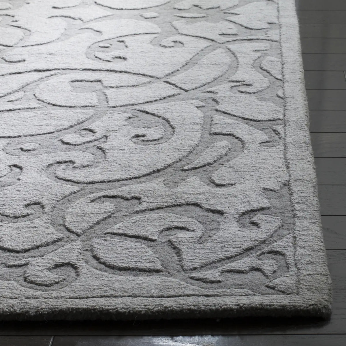 Safavieh Impressions 4'-0" x 6'-0" Rug in Grey