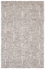Safavieh Tibetan 4'-0" x 6'-0" Rug in Black / Ivory