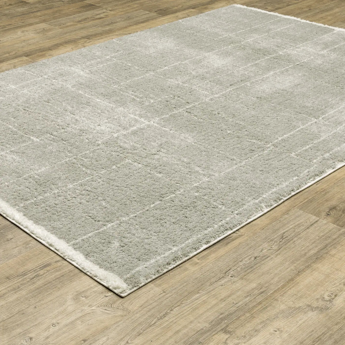 Oriental Weavers Verona 752G6 Grey/ Ivory Rug - angle detail