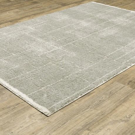 Oriental Weavers Verona 752G6 Grey/ Ivory Rug - angle detail