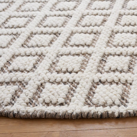 Safavieh Vermont 6'-0" x 6'-0" Rug in Ivory / Brown