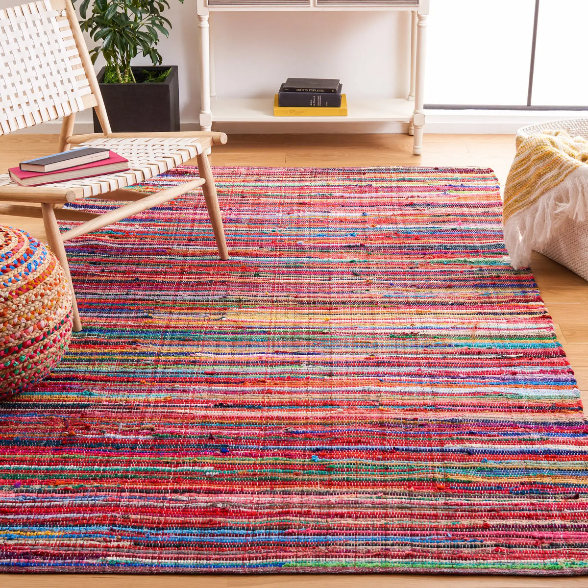 Safavieh Rag Rug 4'-0" x 6'-0" Rug in Red / Multi