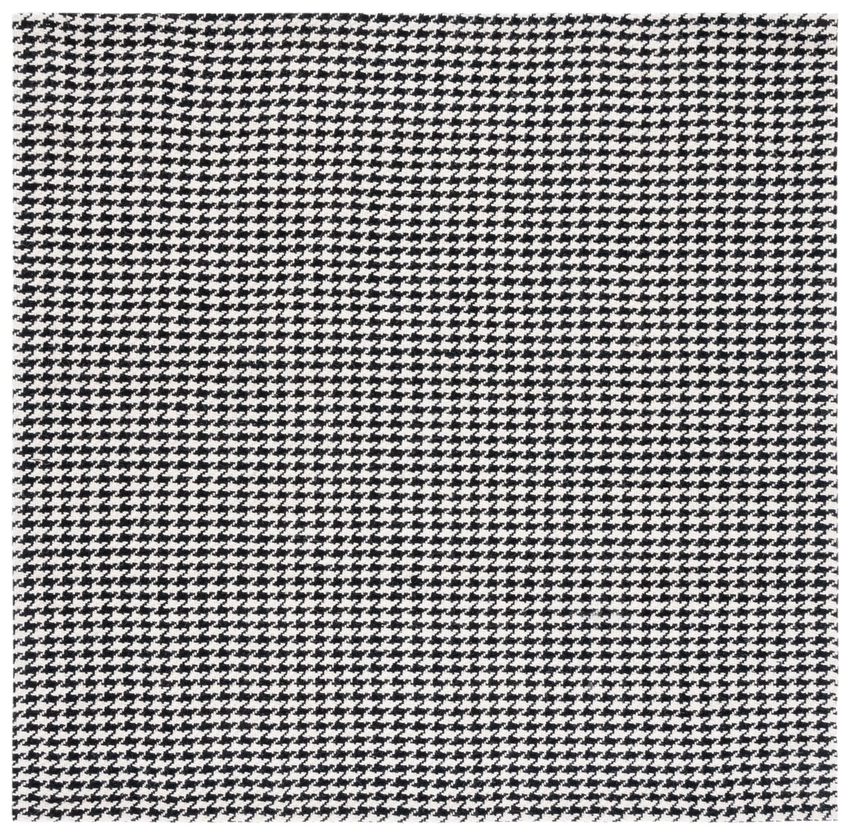 Safavieh Marbella 6'-0" x 6'-0" Rug in Black / Ivory
