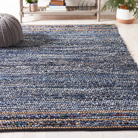 Safavieh Cape Cod 4'-0" x 6'-0" Rug in Natural / Blue