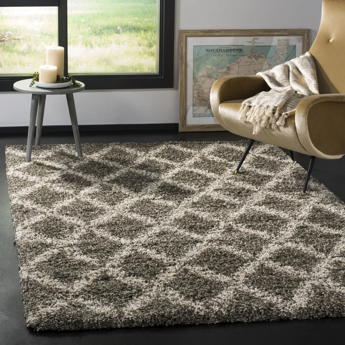 Safavieh Hudson Shag 5'-1" x 7'-6" Rug in Grey / Ivory