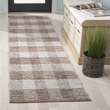 Safavieh Kilim 2'-3" x 7'-0" Rug in Light Grey / Brown