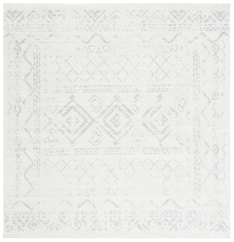 Safavieh Tulum 6'-7" x 6'-7" Rug in Ivory / Light Grey